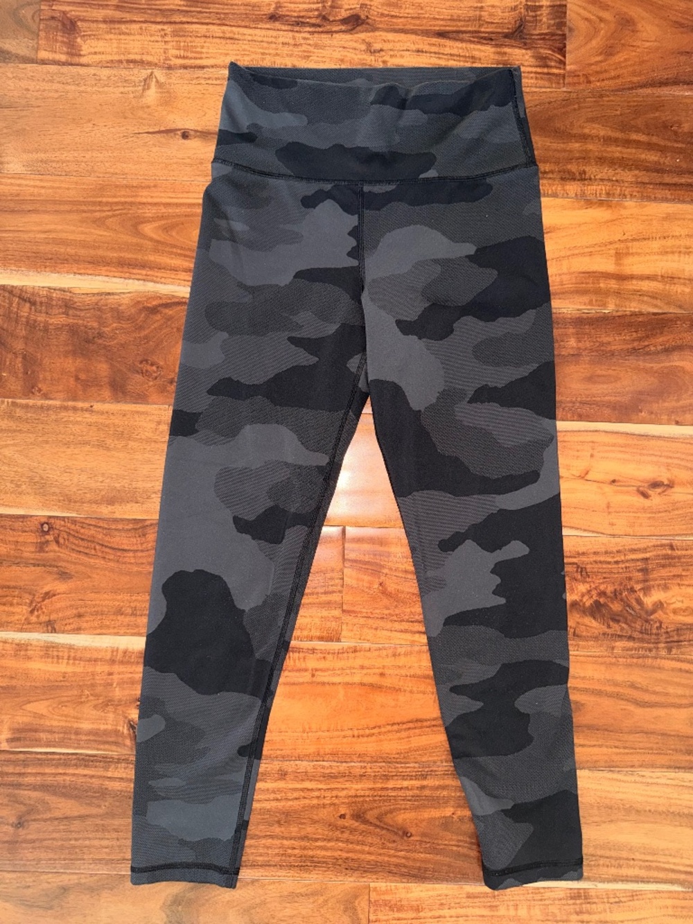Offline by Aerie Camo Leggings